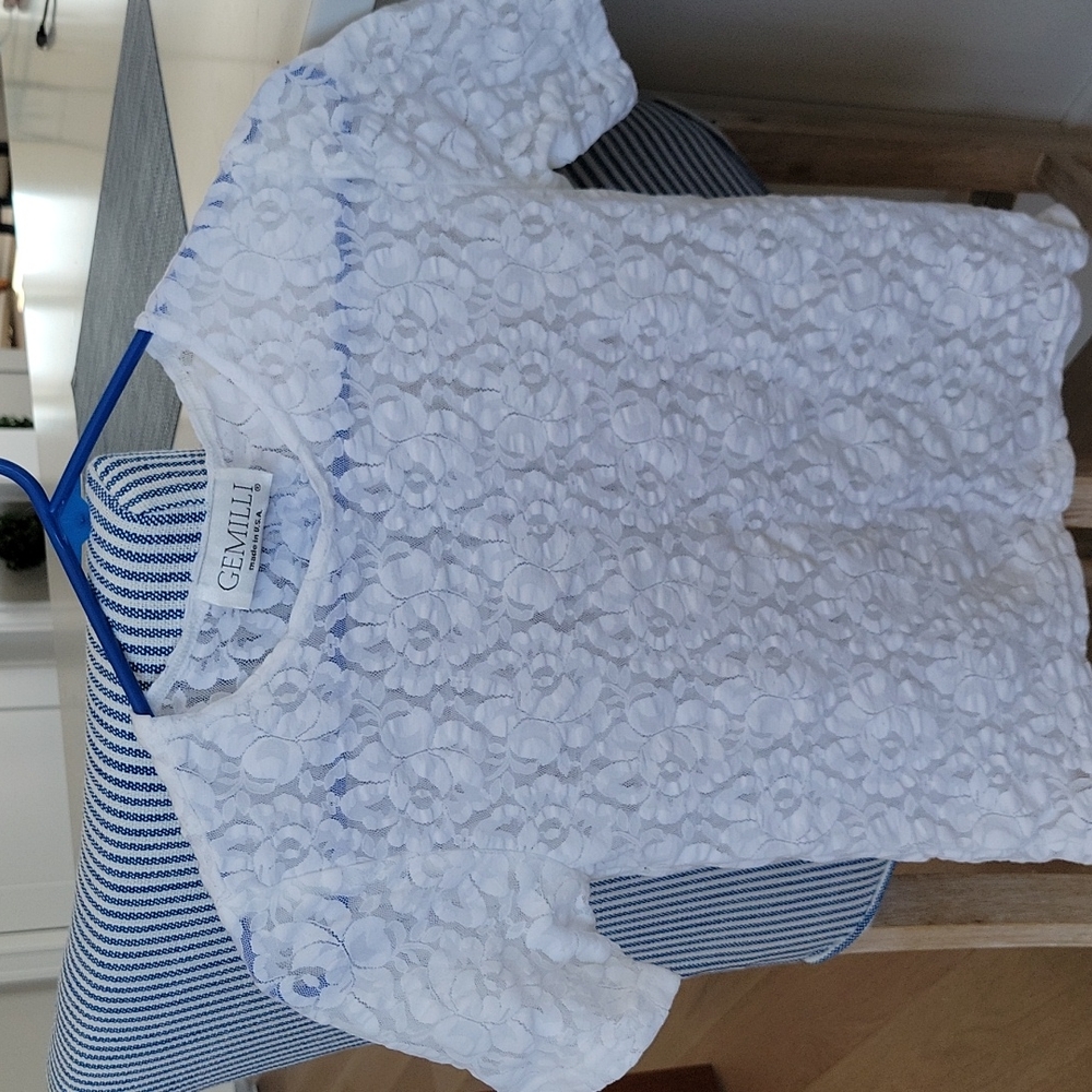 Pretty Lace top size S